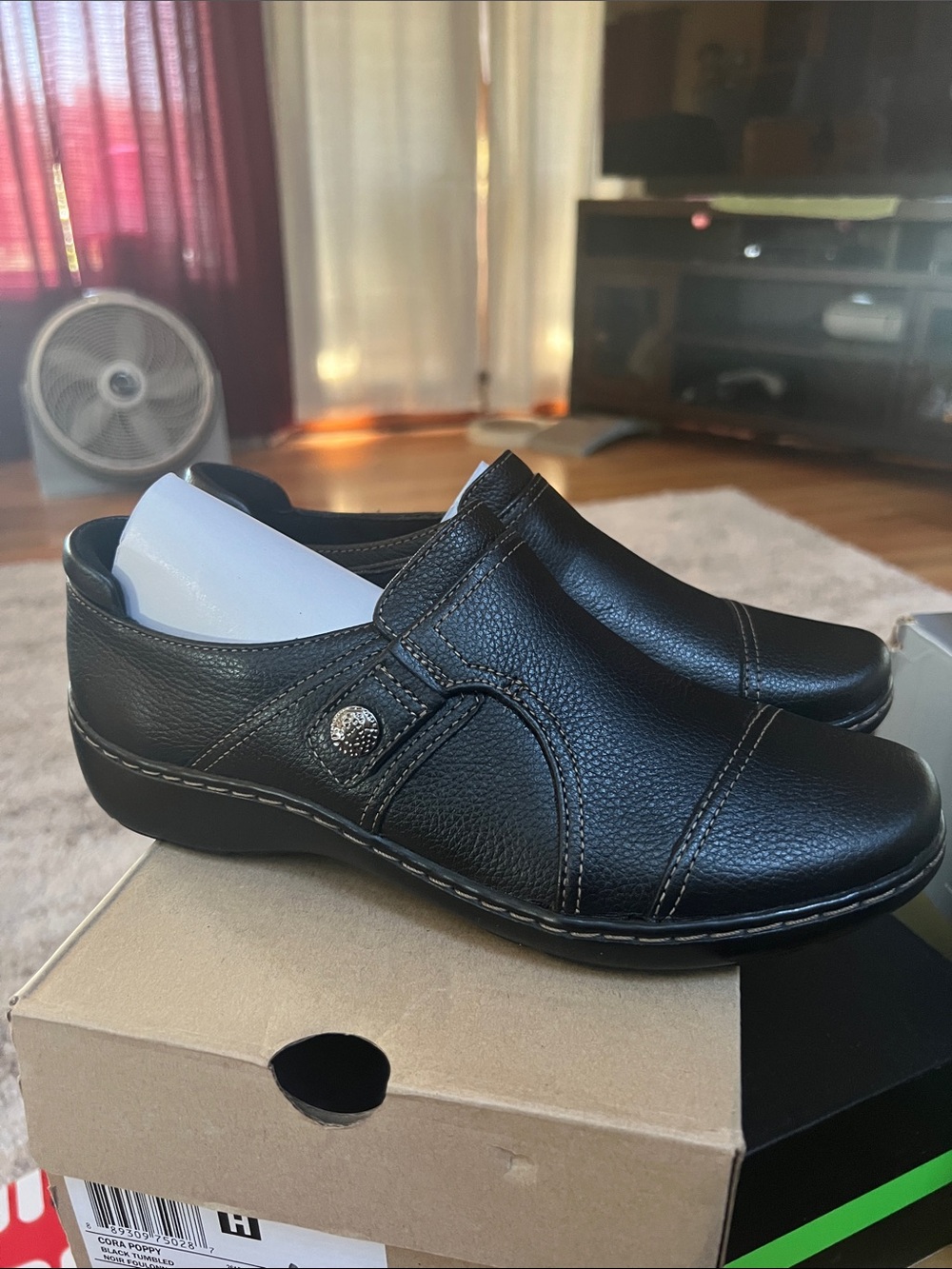 Clarks Cora Poppy Black Leather Slip-On Women's Loafers